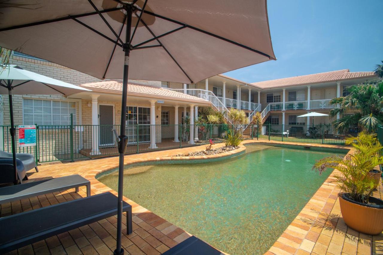Santa Fe Motel And Holiday Units Lennox Head Bagian luar foto