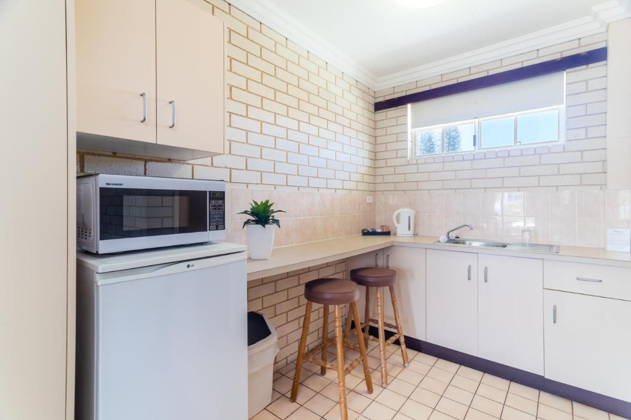 Santa Fe Motel And Holiday Units Lennox Head Bagian luar foto