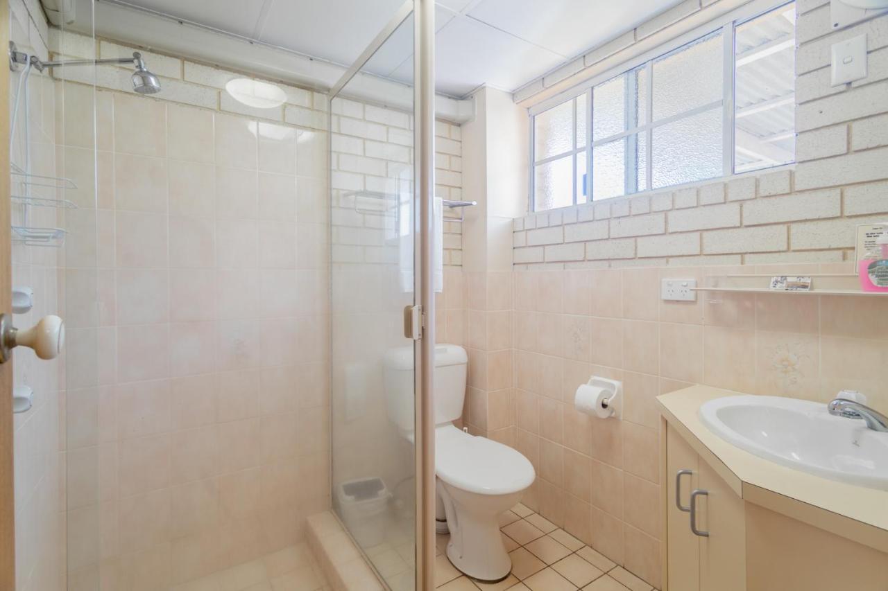 Santa Fe Motel And Holiday Units Lennox Head Bagian luar foto