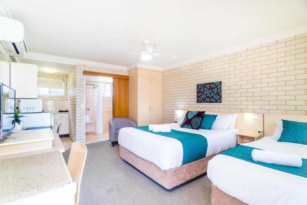 Santa Fe Motel And Holiday Units Lennox Head Bagian luar foto