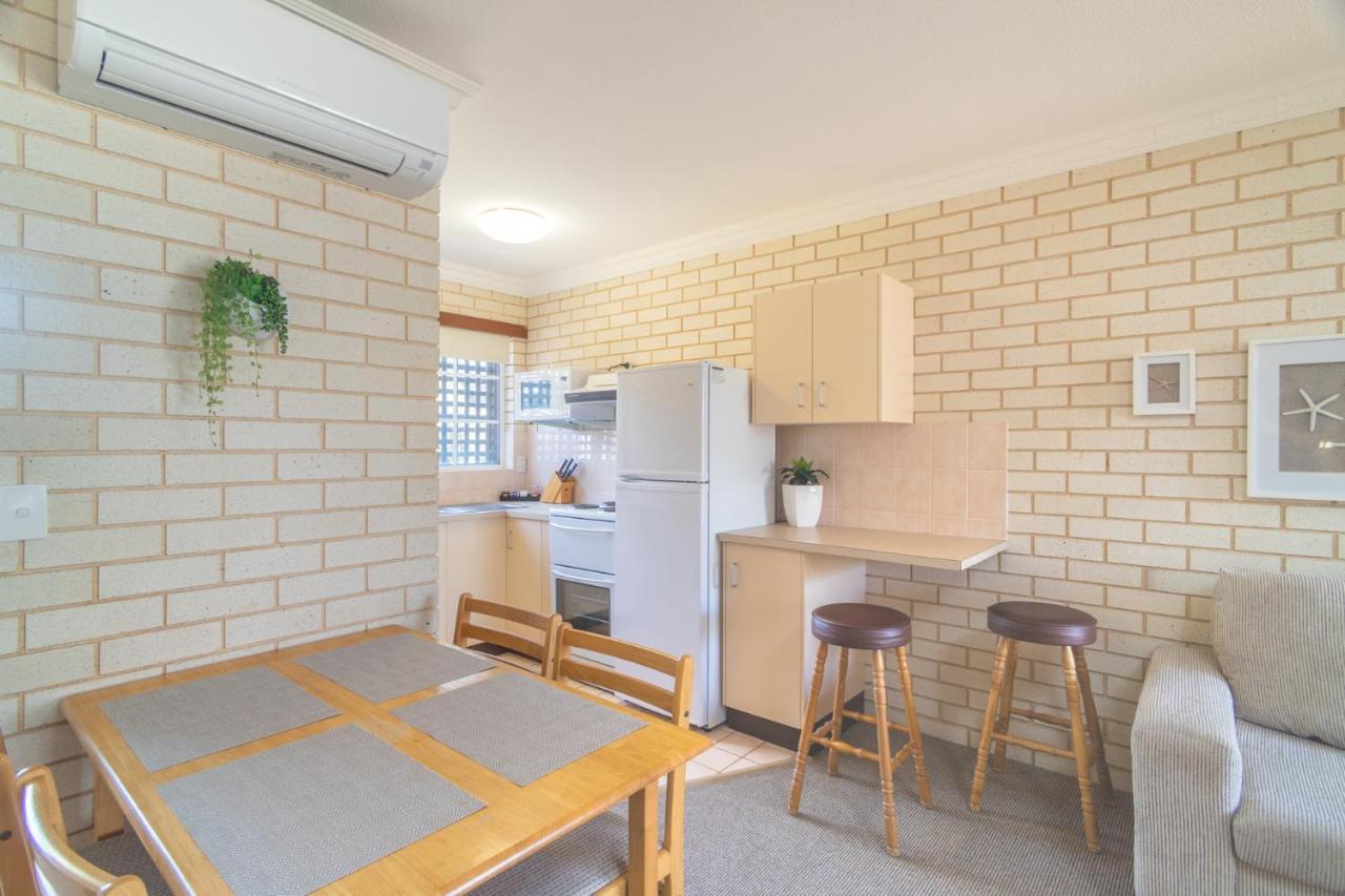 Santa Fe Motel And Holiday Units Lennox Head Bagian luar foto
